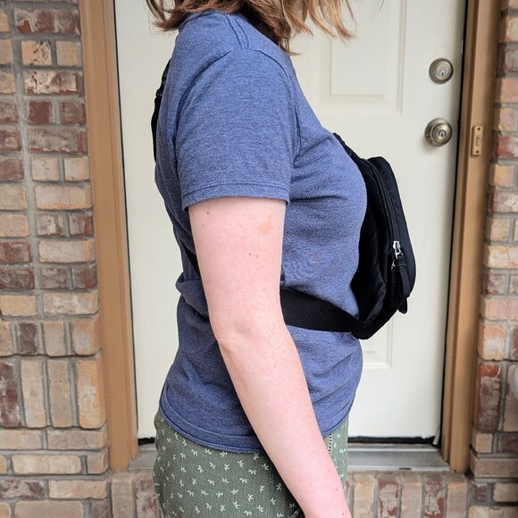 Black Amelia Waist Pack: Ellington - Picture 11 of 12